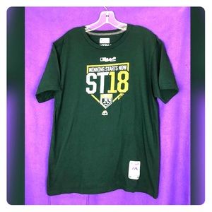 Majestic Oakland Athletics Green Shirt - Large